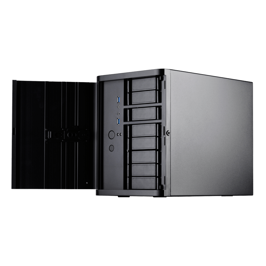 SilverStone DS380 — Close-up 5