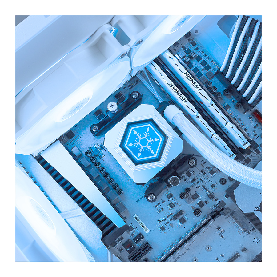 خنک کننده مایع سیلوراستون PF240W-ARGB — نمای نزدیک 6