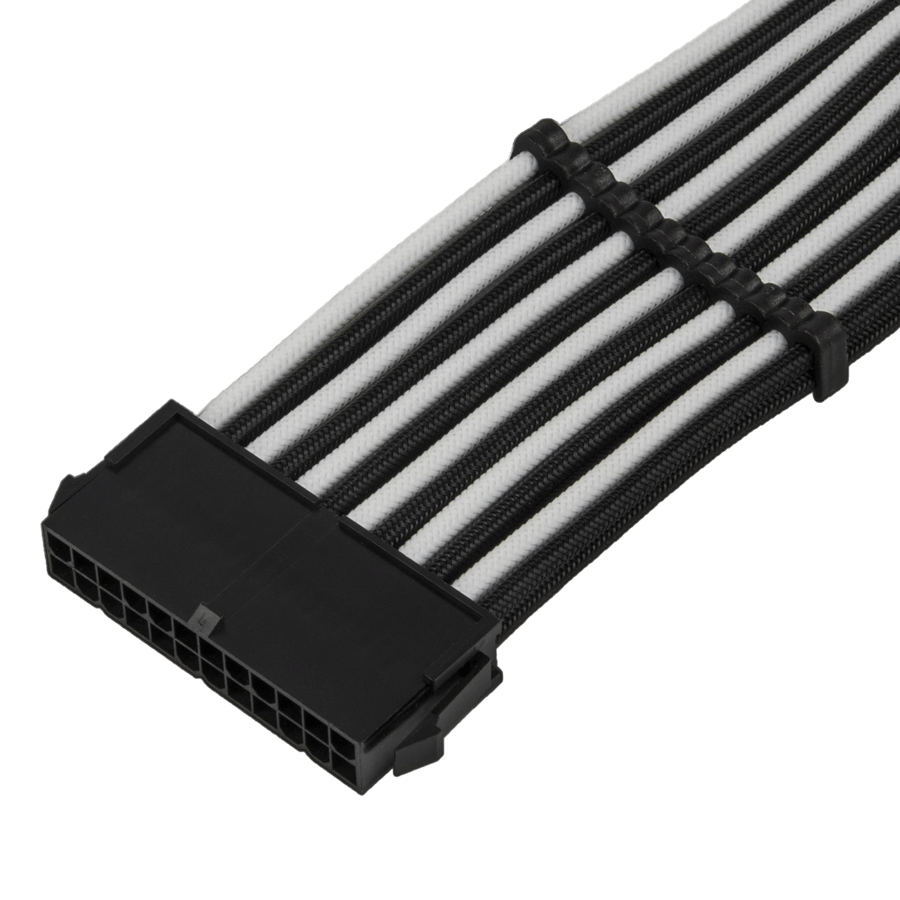 Sleeved Cable SilverStone PP07E-MBBW — Close-up 2